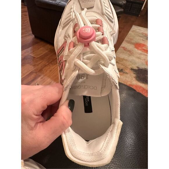 SOLD‼️Dolce & Gabanna Pink and White Low-Top Sneakers      Size 36.5 ( 6 1/2) - Picture 10 of 14